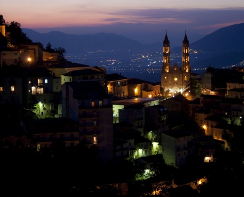 Montesano_notturno-1030x687